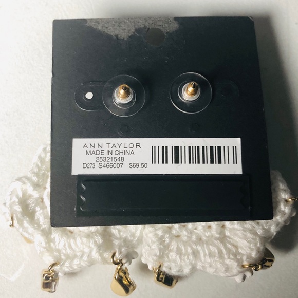 Ann Taylor Earrings NWT - Picture 4 of 6